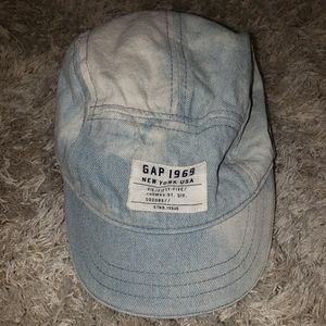 Vintage 1969 baby gap hat.
